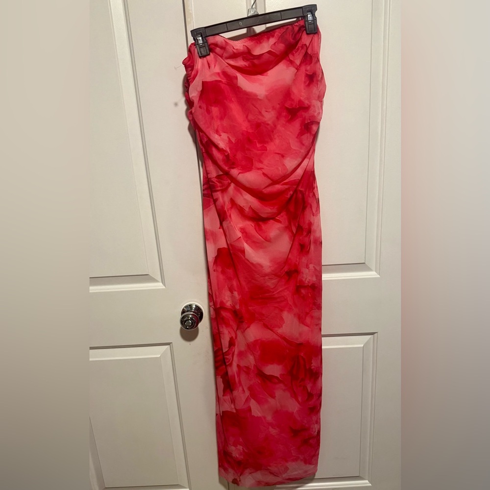 SHEIN Strapless Red Floral Dress